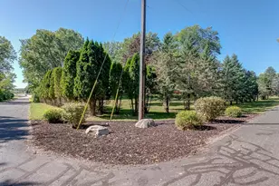 22710 Pinto Ln, Lakeville, MN 55044 - Photo 42