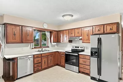 424 7th Avenue S, Brownton, MN 55312 - Photo 4