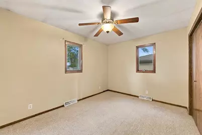 424 7th Avenue S, Brownton, MN 55312 - Photo 14