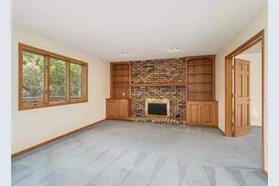 9508 Riverview Avenue, Bloomington, MN 55425 - Photo 6