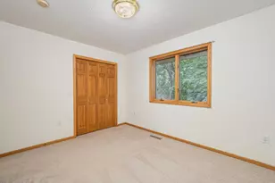 9508 Riverview Ave, Bloomington, MN 55425 - Photo 22