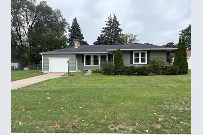 528 S 6th Street, La Crescent, MN 55947 - Photo 1