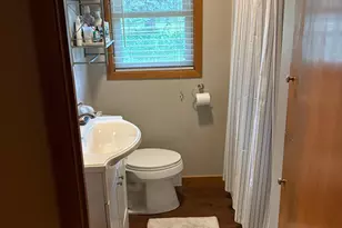 528 S 6th St, La Crescent, MN 55947 - Photo 16