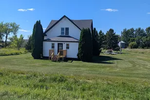 39909 270th Ave NW, Stephen, MN 56757 - Photo 2