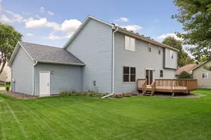 9119 Nantwick Ridge, Brooklyn Park, MN 55443 - Photo 36