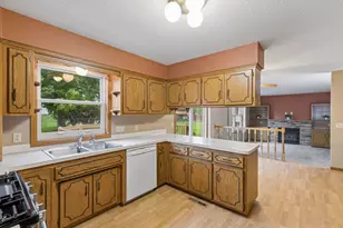 9119 Nantwick Ridge, Brooklyn Park, MN 55443 - Photo 14