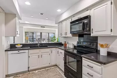 1201 Yale Place #407, Minneapolis, MN 55403 - Photo 8