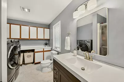 4220 Eastwood Road SE, Rochester, MN 55904 - Photo 8