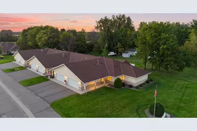 13040 Evergreen Drive, Lindstrom, MN 55045 - Photo 2