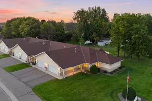 13040 Evergreen Dr, Lindstrom, MN 55045 - Photo 2
