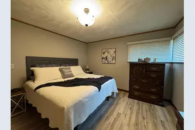 107 Marlene Street, Marshall, MN 56258 - Photo 14