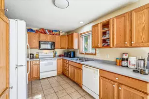 1077 26th Ave SE, Minneapolis, MN 55414 - Photo 10