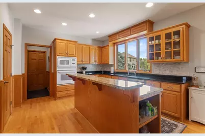 5721 103rd Avenue N, Brooklyn Park, MN 55443 - Photo 6