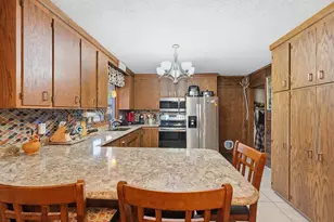 651 10th St N, Hudson, WI 54016 - Photo 8