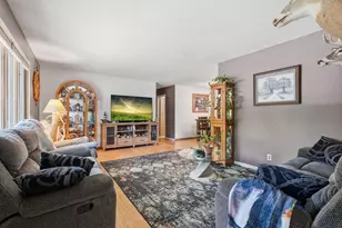 651 10th St N, Hudson, WI 54016 - Photo 4