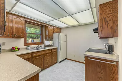 7917 Mount Curve Boulevard, Brooklyn Park, MN 55445 - Photo 4