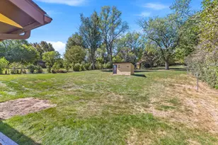 7917 Mt Curve Blvd, Brooklyn Park, MN 55445 - Photo 22