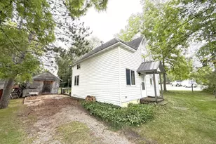 209 E Oak Ave, Frazee, MN 56544 - Photo 8
