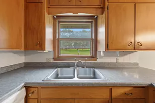 610 West St, Jackson, MN 56143 - Photo 12