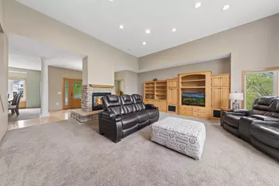 8126 Pristine Pine Trail, Eden Prairie, MN 55347 - Photo 12
