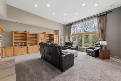 8126 Pristine Pine Trail, Eden Prairie, MN 55347 - Photo 4