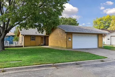 521 Central Avenue W, Saint Paul, MN 55103 - Photo 1