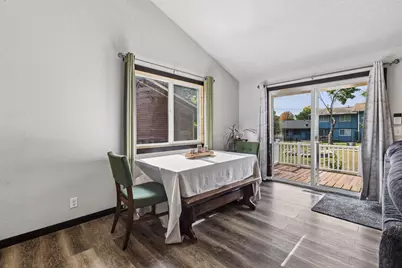 521 Central Avenue W, Saint Paul, MN 55103 - Photo 6