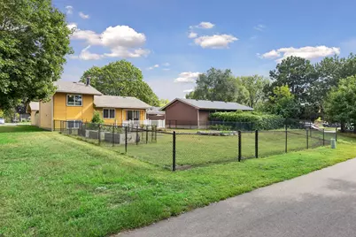 521 Central Avenue W, Saint Paul, MN 55103 - Photo 34