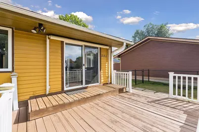 521 Central Avenue W, Saint Paul, MN 55103 - Photo 32