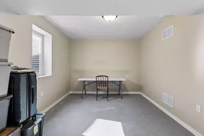 521 Central Avenue W, Saint Paul, MN 55103 - Photo 20