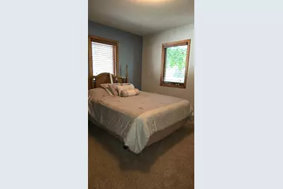 207 E Lyon Street, Marshall, MN 56258 - Photo 16
