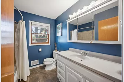 4725 Winnetka Avenue N, New Hope, MN 55428 - Photo 12