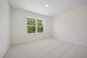 6160 Everest Ct N, Plymouth, MN 55446 - Photo 12