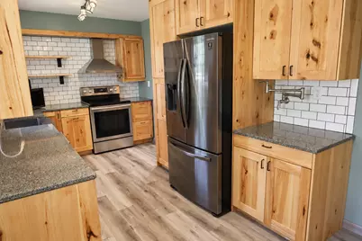 439 N 8th Street, River Falls, WI 54022 - Photo 6