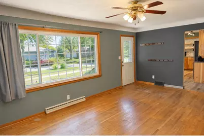 439 N 8th Street, River Falls, WI 54022 - Photo 2