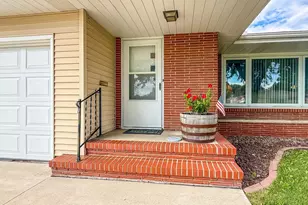 518 S Orient St, Fairmont, MN 56031 - Photo 4