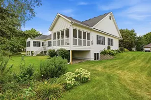 802 St Lawrence Dr, Northfield, MN 55057 - Photo 1