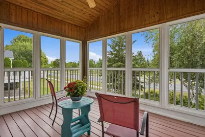 802 Saint Lawrence Drive, Northfield, MN 55057 - Photo 4