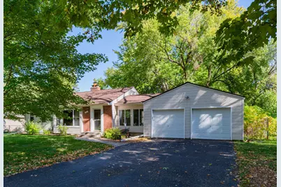 2650 Nathan Lane N, Plymouth, MN 55441 - Photo 2