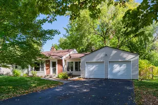 2650 Nathan Ln N, Plymouth, MN 55441 - Photo 2