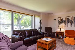 2650 Nathan Ln N, Plymouth, MN 55441 - Photo 4