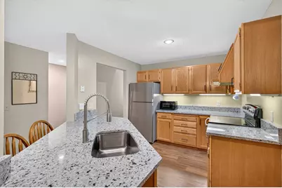 15710 26th Avenue N #D, Plymouth, MN 55447 - Photo 8