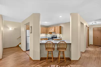 15710 26th Avenue N #D, Plymouth, MN 55447 - Photo 6