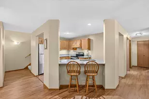15710 26th Ave N, Plymouth, MN 55447 - Photo 6