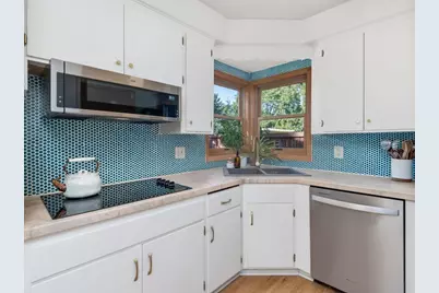 1750 Field Avenue, Saint Paul, MN 55116 - Photo 8