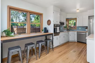 1750 Field Avenue, Saint Paul, MN 55116 - Photo 6