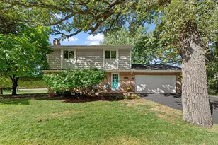 10408 Colorado Rd, Bloomington, MN 55438 - Photo 26