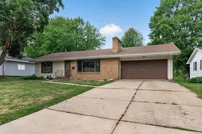 3947 Jersey Avenue N, Crystal, MN 55427 - Photo 2
