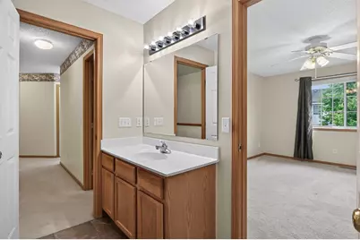 2407 Harvest Way, Chanhassen, MN 55317 - Photo 28
