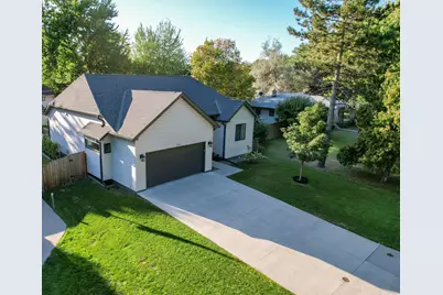 1431 Sumter Avenue N, Golden Valley, MN 55427 - Photo 2
